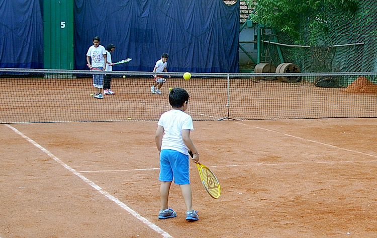Children's Tennis Coaching