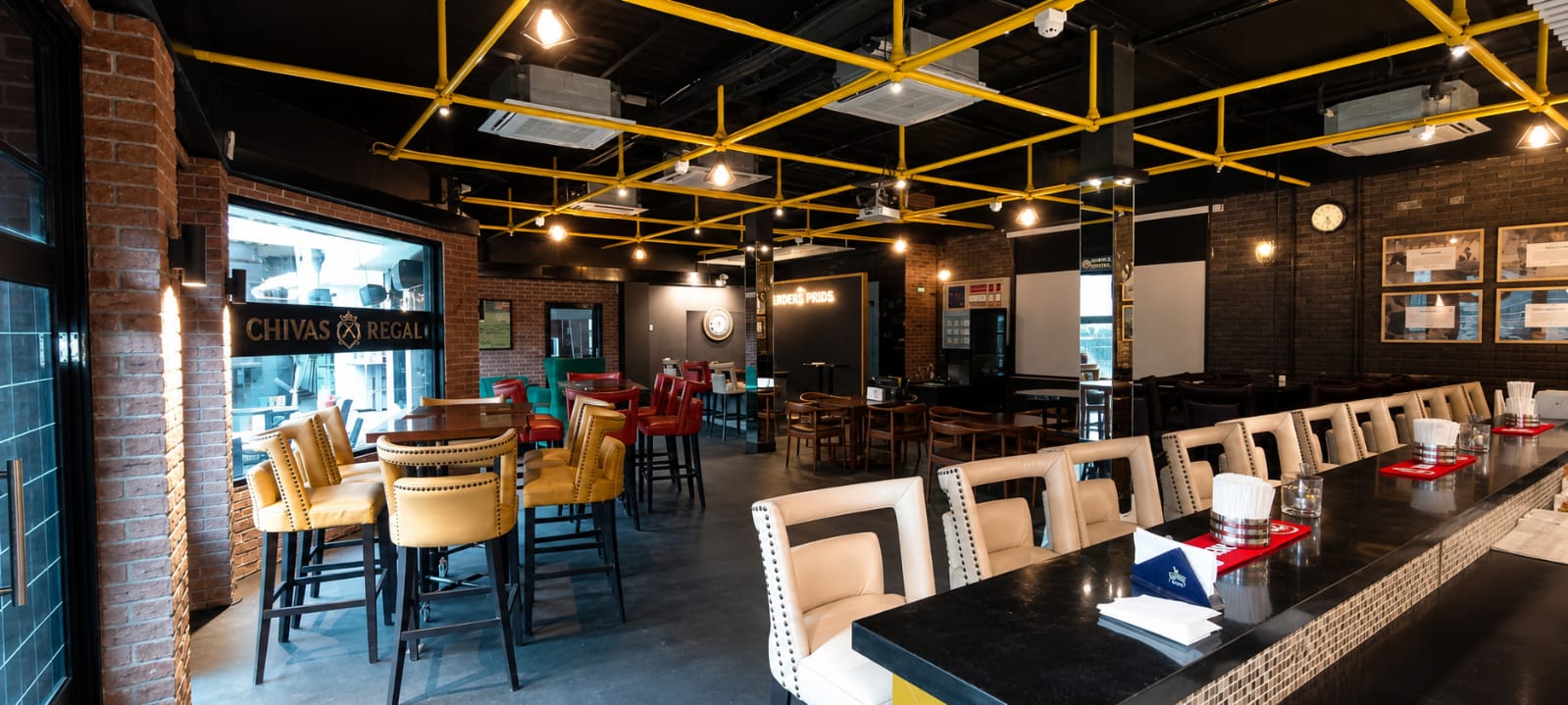 Chivas Bar